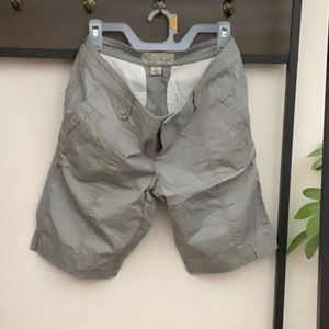 natural refections shorts